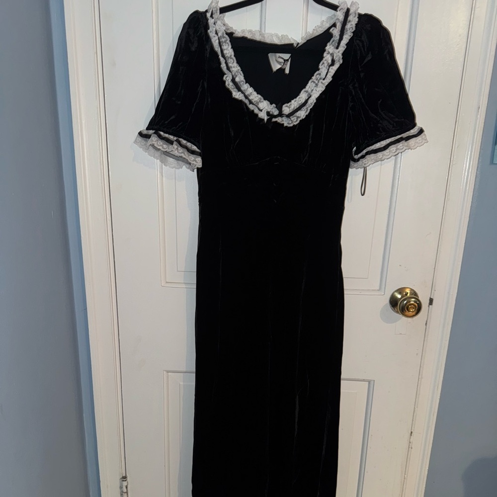 Reformation Adessa Velvet Dress